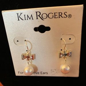 NEW KIM ROGERS SENSITIVE EARS PEARL DROP EARRINGS